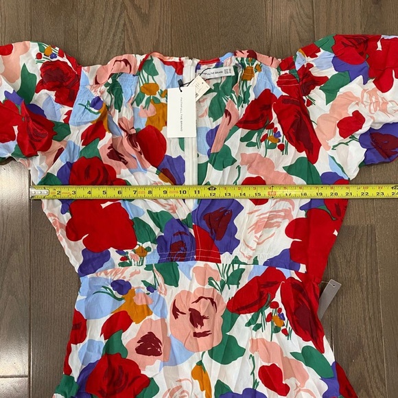 Faithfull the Brand Anita V-Neck Midi Dress - Picture 12 of 15